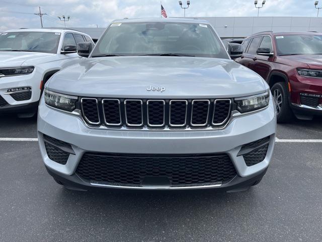 new 2025 Jeep Grand Cherokee car, priced at $44,170