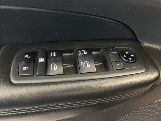 used 2019 Jeep Grand Cherokee car, priced at $17,636