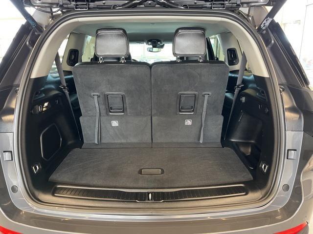 used 2023 Jeep Grand Cherokee L car, priced at $37,297