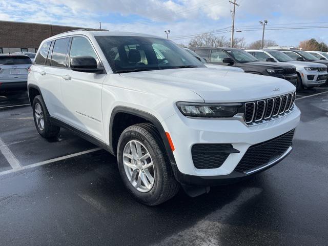 new 2025 Jeep Grand Cherokee car, priced at $43,375