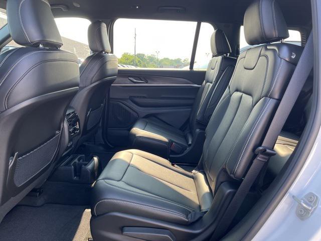 new 2025 Jeep Grand Cherokee L car, priced at $49,895