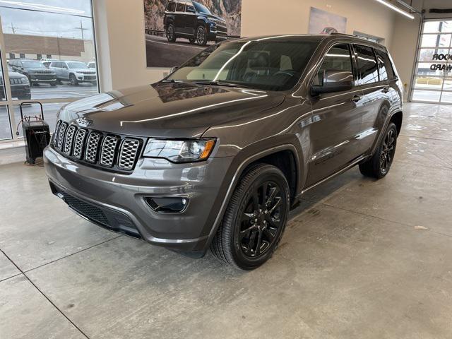 used 2020 Jeep Grand Cherokee car, priced at $27,795