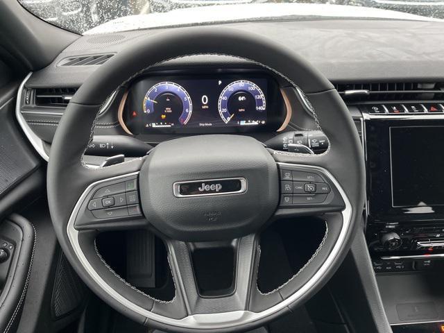 new 2025 Jeep Grand Cherokee car, priced at $46,135