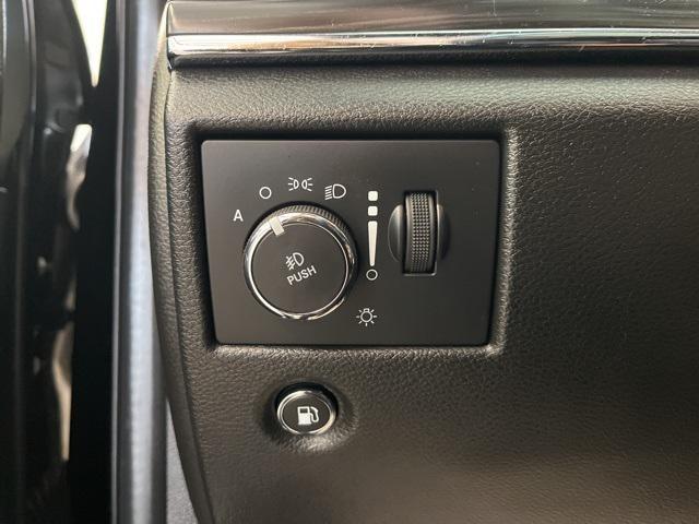 used 2022 Jeep Grand Cherokee car, priced at $31,895