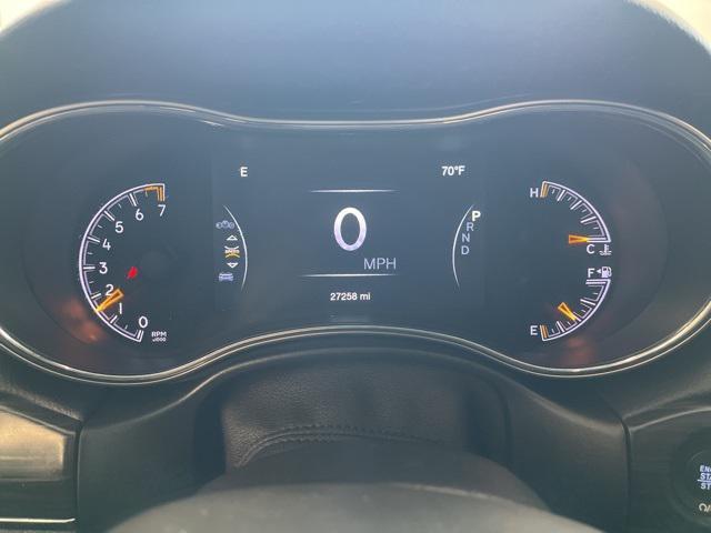 used 2022 Jeep Grand Cherokee car, priced at $31,895