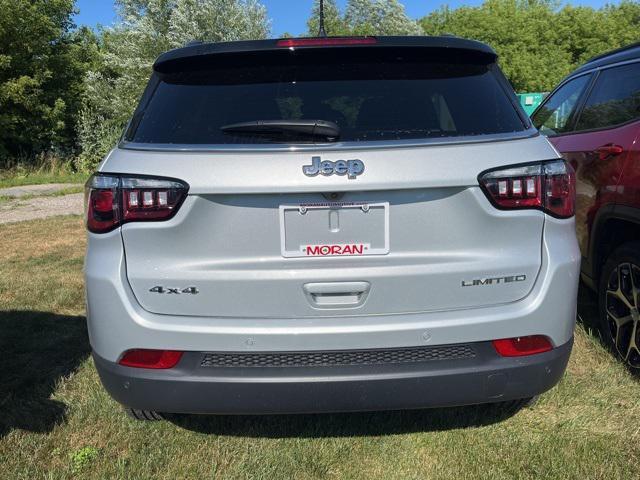 new 2024 Jeep Compass car, priced at $35,935