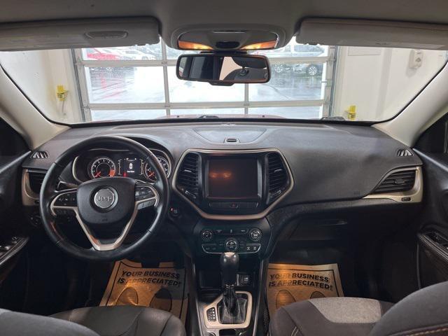used 2014 Jeep Cherokee car, priced at $6,614