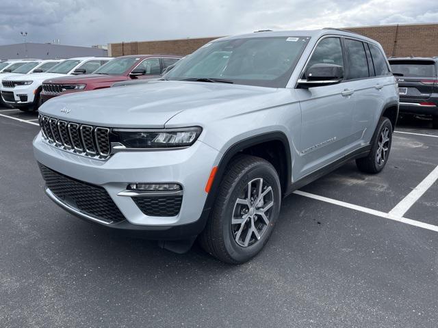 new 2024 Jeep Grand Cherokee car, priced at $50,295