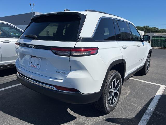 new 2025 Jeep Grand Cherokee car, priced at $46,900