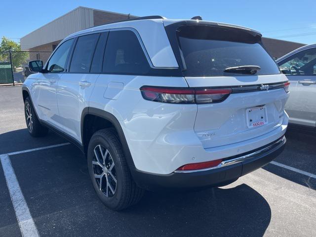 new 2025 Jeep Grand Cherokee car, priced at $46,900