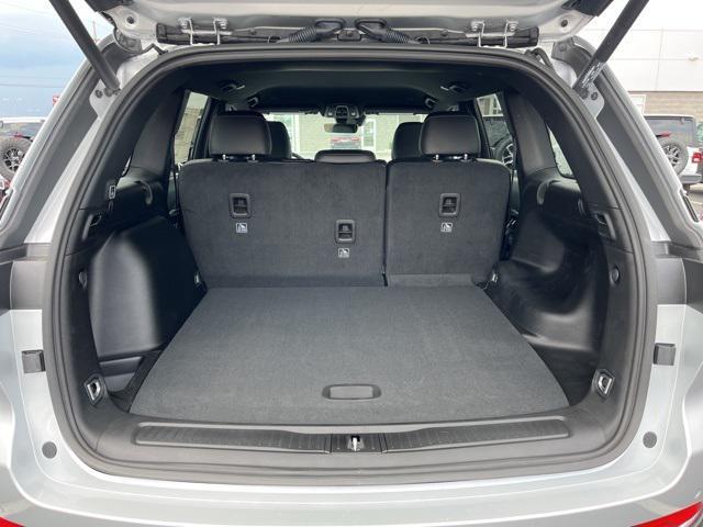 new 2025 Jeep Grand Cherokee car, priced at $47,495