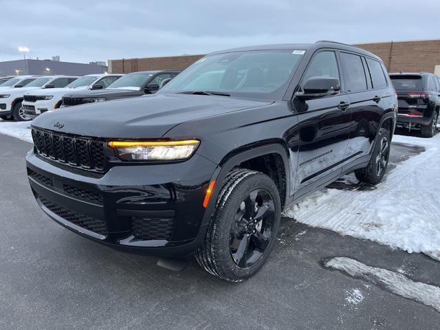 new 2025 Jeep Grand Cherokee L car, priced at $50,175