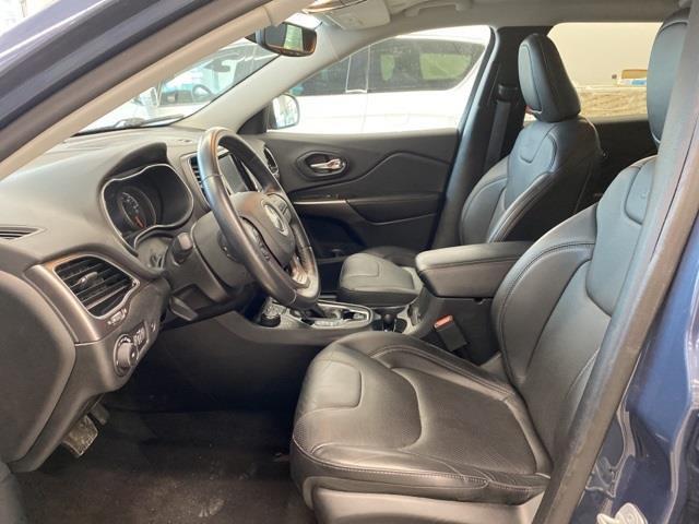 used 2019 Jeep Cherokee car
