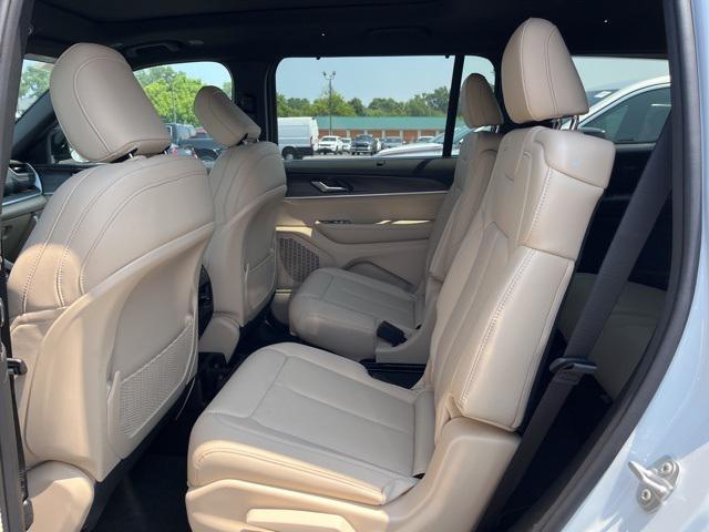 new 2025 Jeep Grand Cherokee L car, priced at $54,440