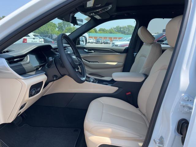 new 2025 Jeep Grand Cherokee L car, priced at $54,440