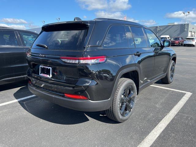 new 2024 Jeep Grand Cherokee car, priced at $49,175