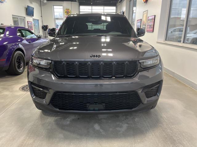 used 2023 Jeep Grand Cherokee car, priced at $32,056