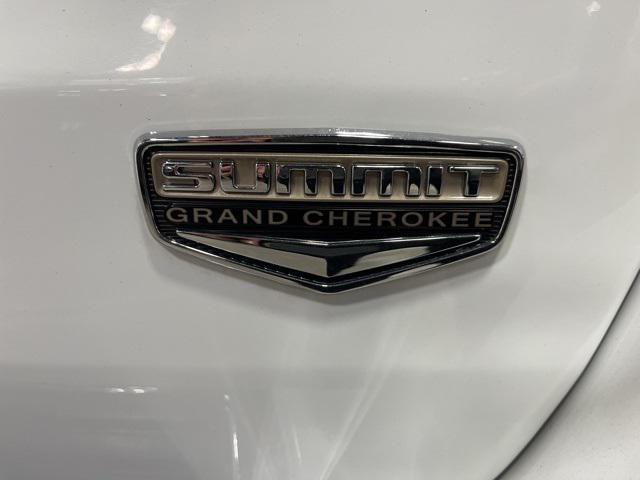 used 2014 Jeep Grand Cherokee car, priced at $12,800