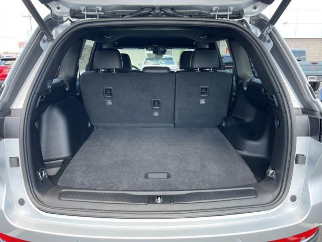 new 2025 Jeep Grand Cherokee car, priced at $47,495