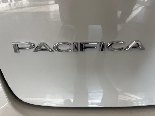 used 2020 Chrysler Pacifica car, priced at $24,623