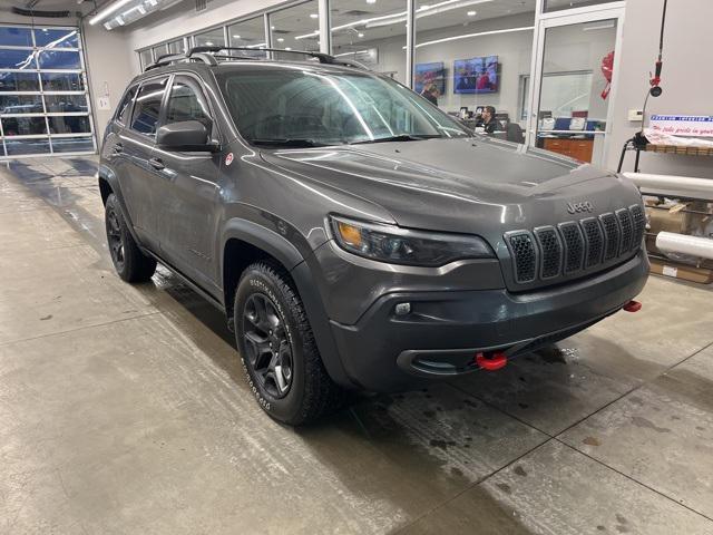 used 2020 Jeep Cherokee car, priced at $15,054