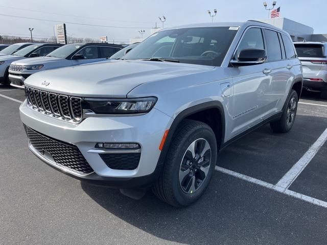 new 2025 Jeep Grand Cherokee 4xe car, priced at $63,080