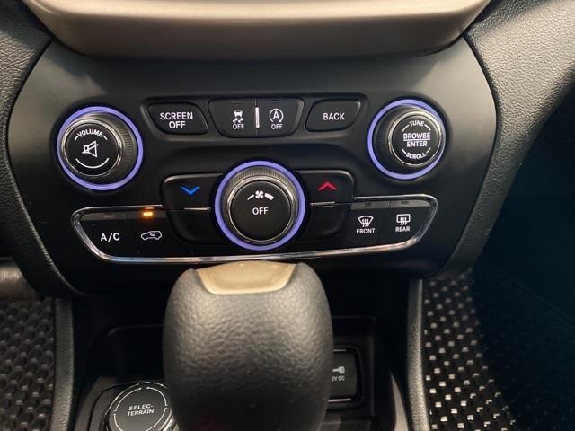 used 2015 Jeep Cherokee car