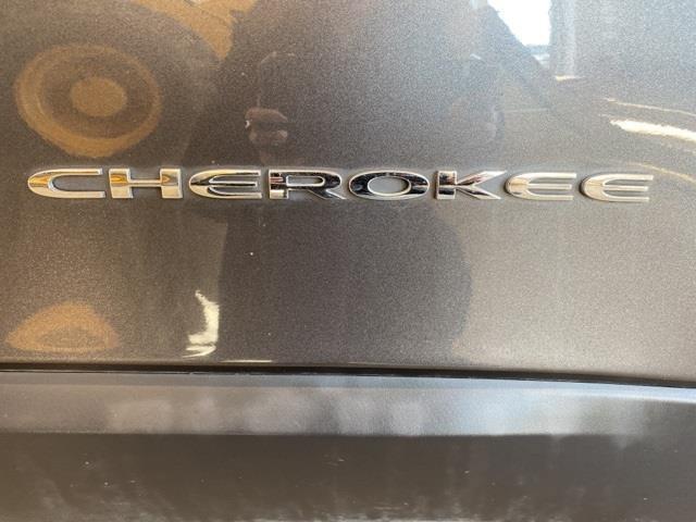 used 2015 Jeep Cherokee car