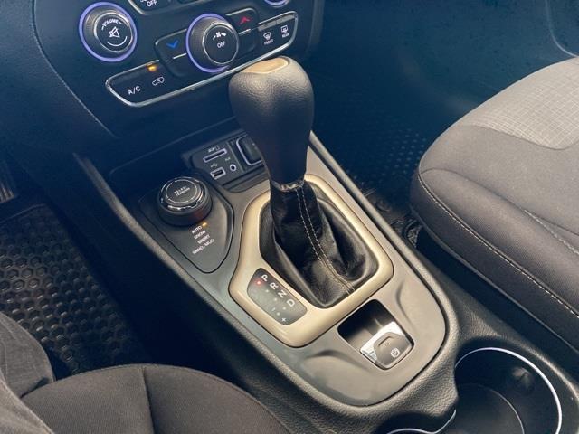used 2015 Jeep Cherokee car