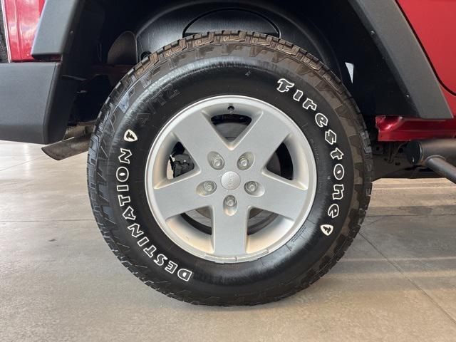 used 2013 Jeep Wrangler Unlimited car, priced at $11,495