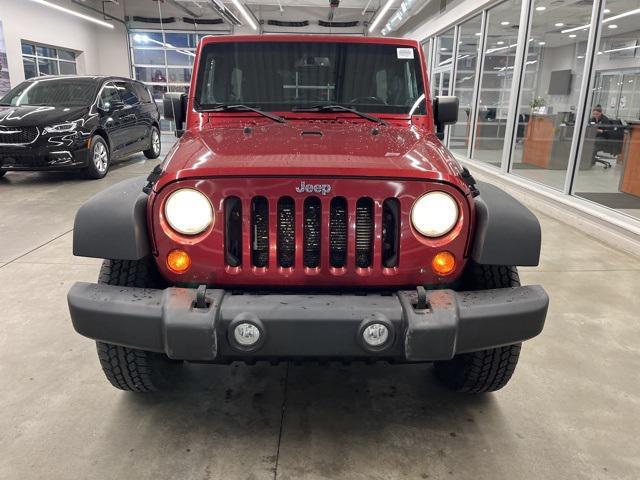 used 2013 Jeep Wrangler Unlimited car, priced at $11,495