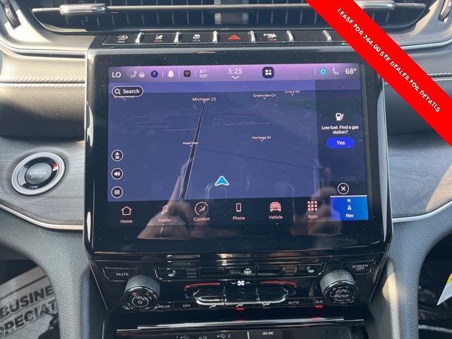 new 2025 Jeep Grand Cherokee car, priced at $51,015
