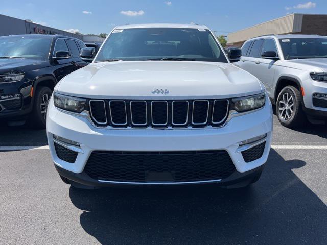 new 2025 Jeep Grand Cherokee car, priced at $46,900