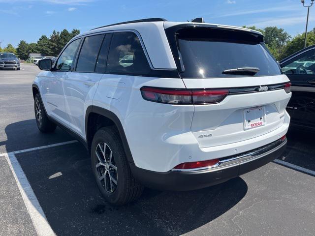 new 2025 Jeep Grand Cherokee car, priced at $46,900
