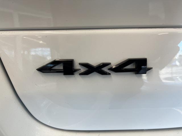 used 2023 Jeep Grand Cherokee car, priced at $34,148