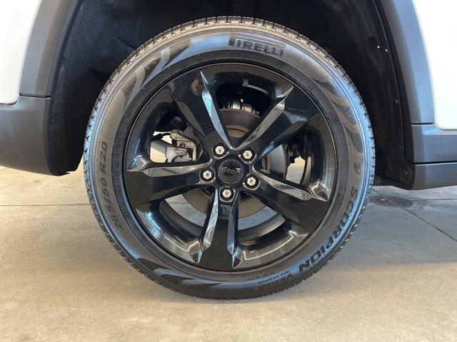 used 2023 Jeep Grand Cherokee car, priced at $34,148