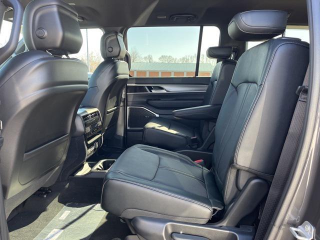 new 2025 Jeep Wagoneer L car, priced at $75,430