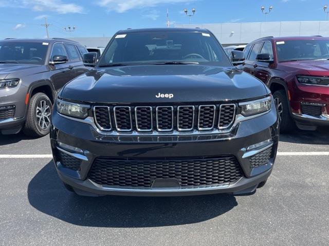 new 2025 Jeep Grand Cherokee car, priced at $47,495