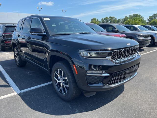 new 2025 Jeep Grand Cherokee car, priced at $47,495