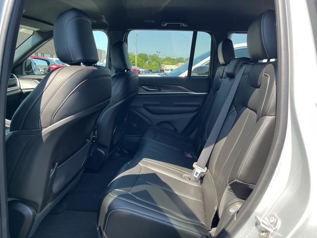 new 2025 Jeep Grand Cherokee car, priced at $47,495