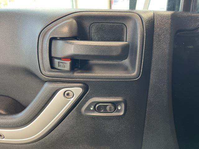 used 2015 Jeep Wrangler Unlimited car, priced at $17,995