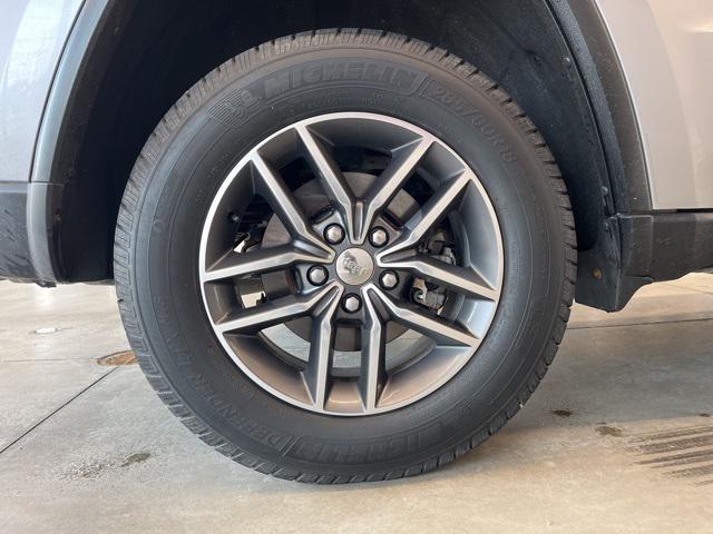 used 2018 Jeep Grand Cherokee car, priced at $17,441