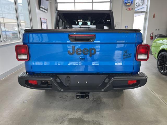used 2021 Jeep Gladiator car, priced at $32,438