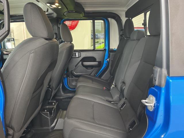 used 2021 Jeep Gladiator car, priced at $32,438