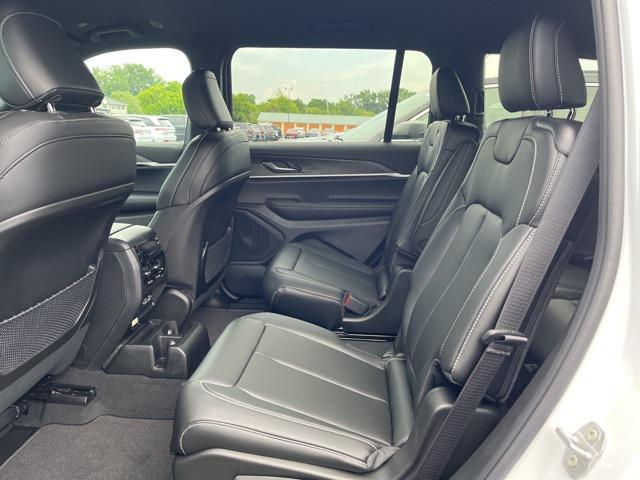 new 2025 Jeep Grand Cherokee L car, priced at $48,900