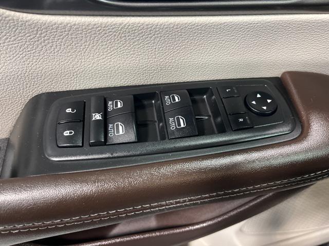 used 2019 Chrysler Pacifica car, priced at $14,061