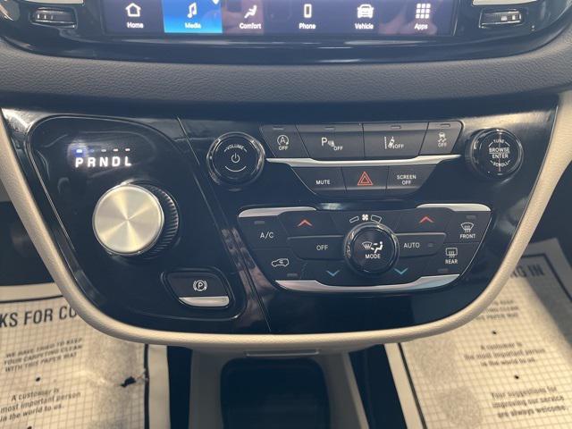 used 2023 Chrysler Pacifica car, priced at $26,412