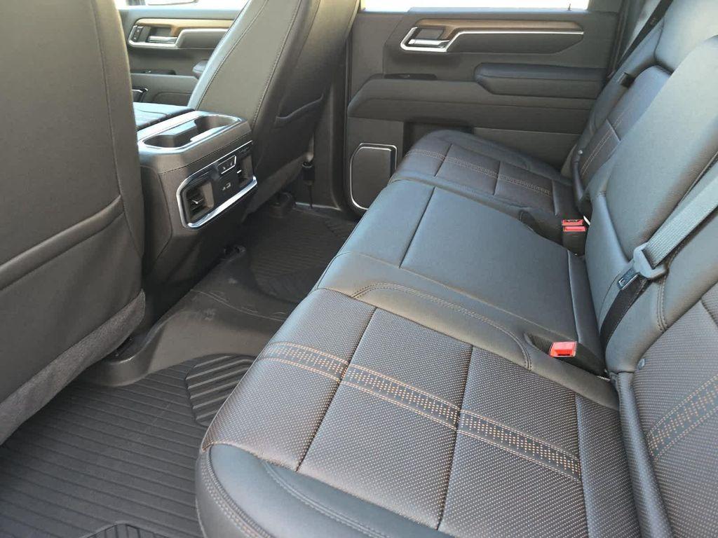 new 2026 Chevrolet Silverado 3500 car, priced at $92,120