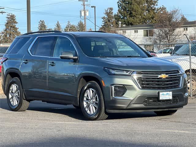 used 2023 Chevrolet Traverse car, priced at $27,990