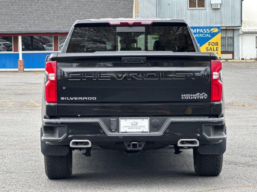 used 2022 Chevrolet Silverado 1500 car, priced at $41,990